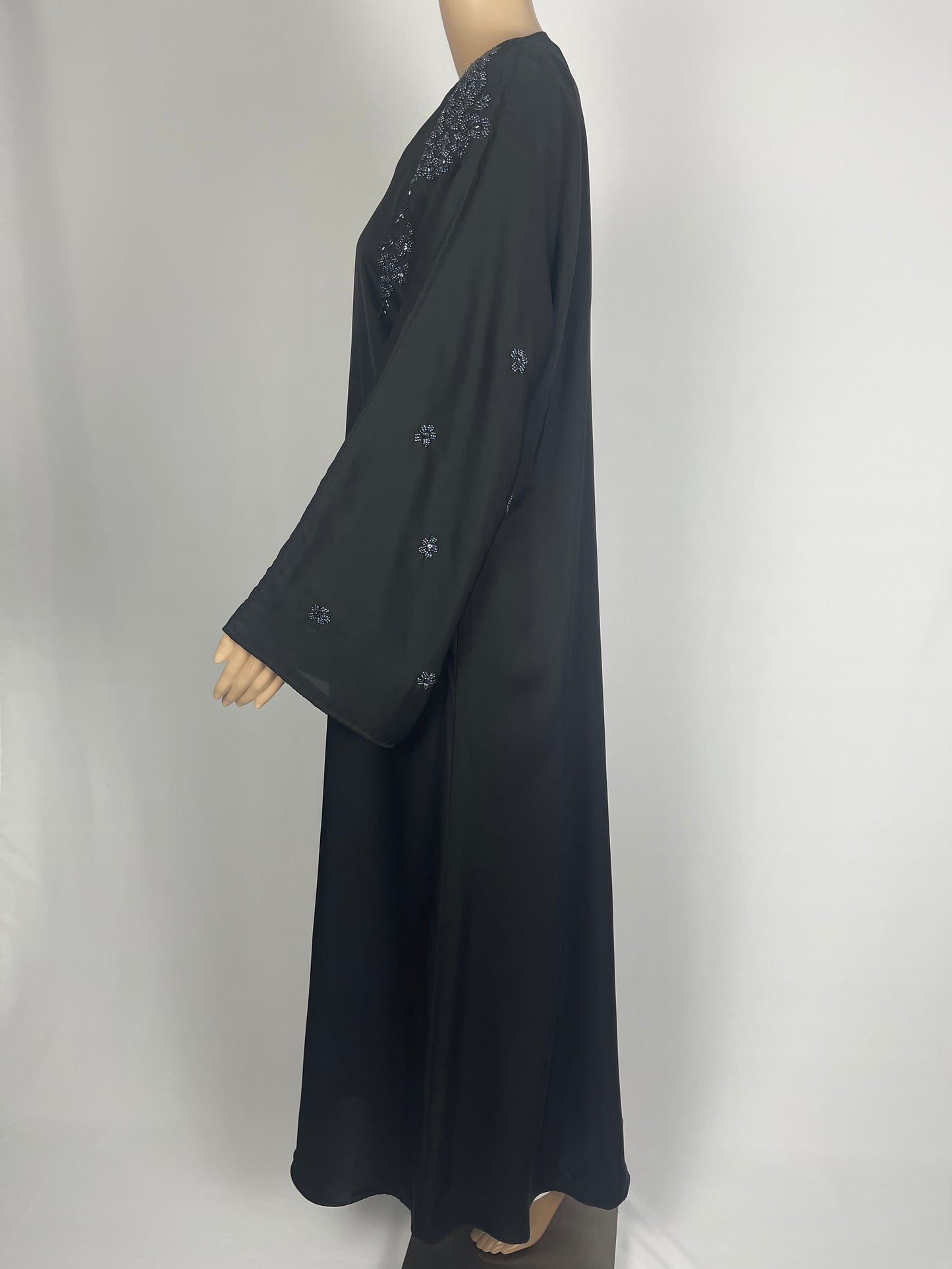 Beaded Abaya for Timeless Sophistication