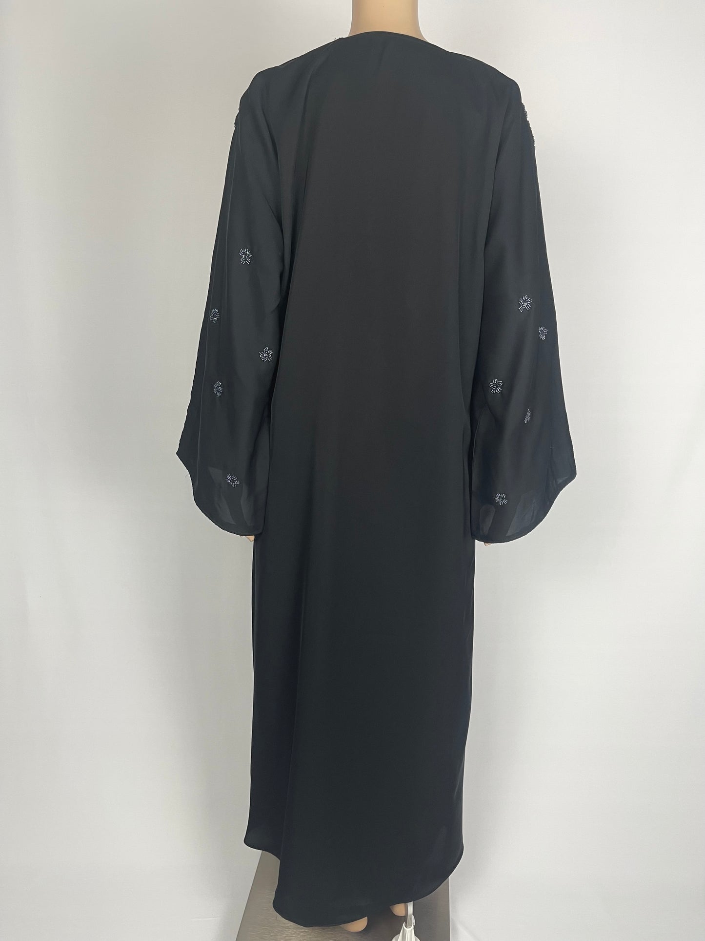 Beaded Abaya for Timeless Sophistication