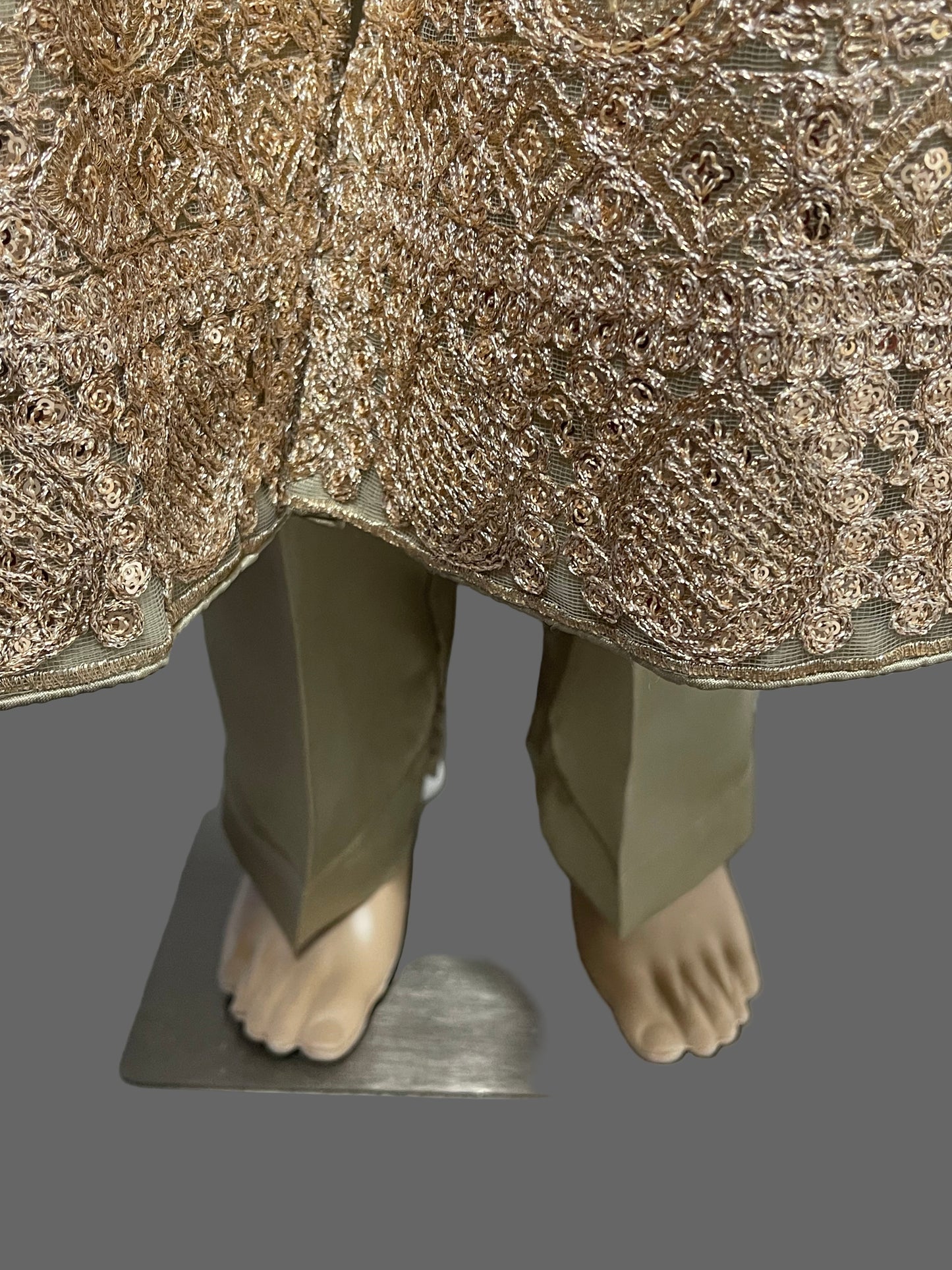 Stunning and Luxurious Golden Long Dress