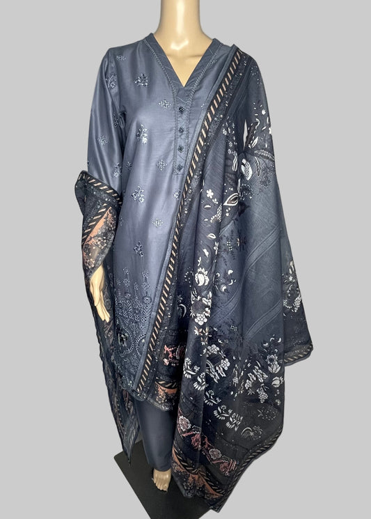 Elegant Grey Pakistani Fine Cotton Shalwar Kameez