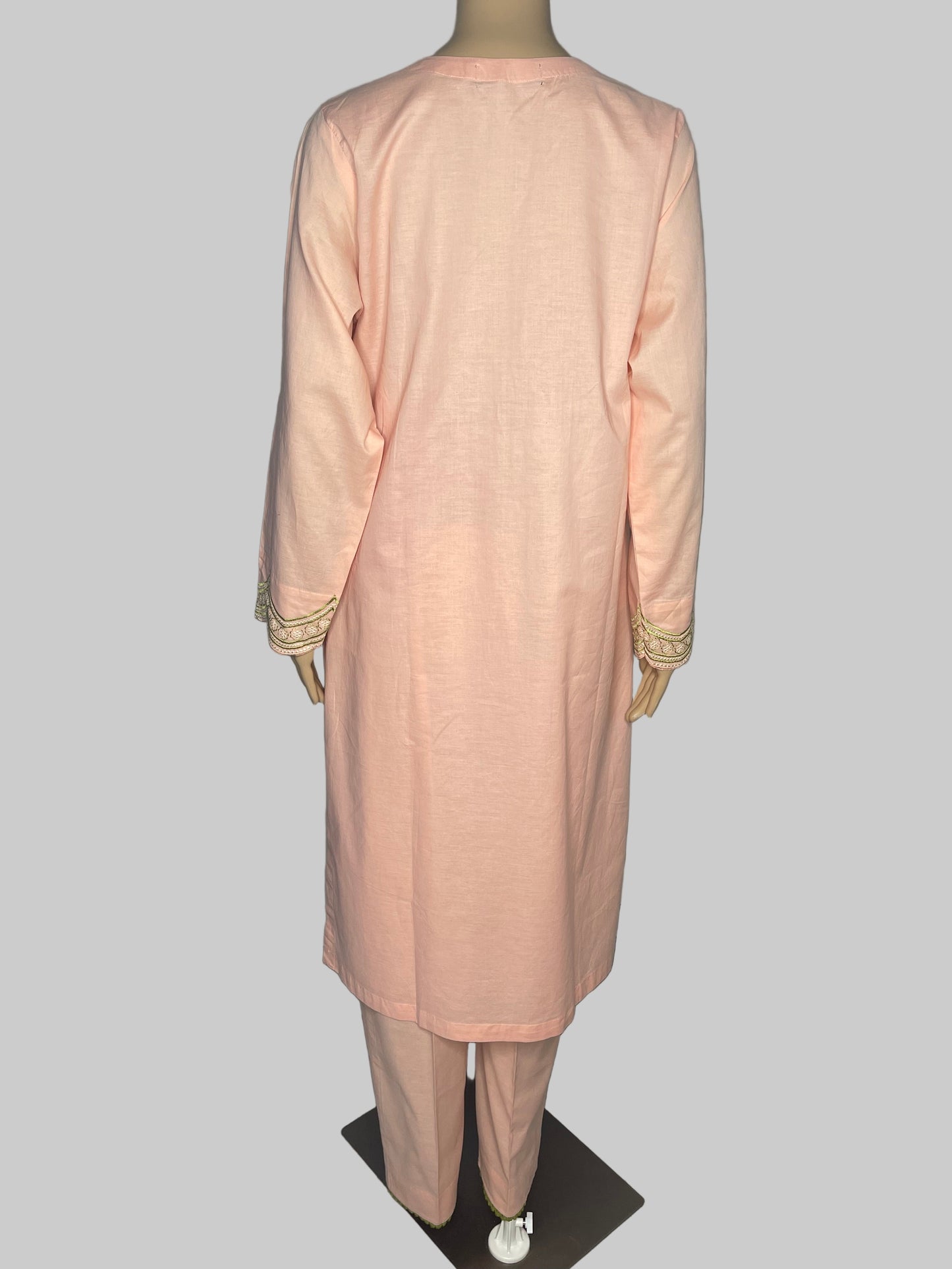 Cotton Lawn Floral  Cutwork Embroidered Suit Chiffon Dupatta